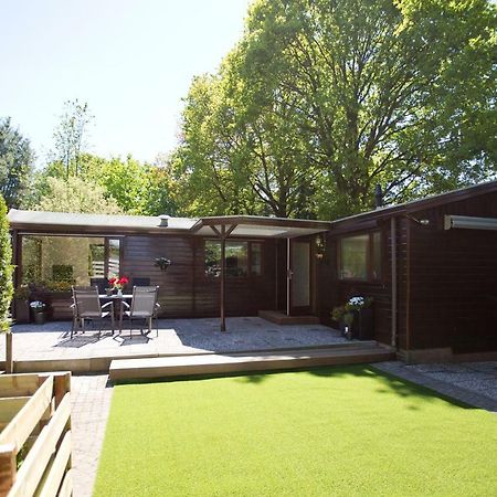 Vila Relaxed Verblijf In Chalet Op De Veluwe Putten Exteriér fotografie