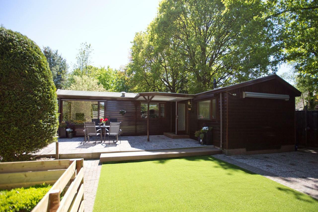 Vila Relaxed Verblijf In Chalet Op De Veluwe Putten Exteriér fotografie